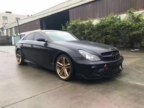 十多万买到奔驰08奔驰CLS550，不比保时捷差！
