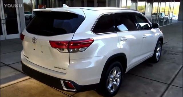 放弃大众途昂,33万怒提2018款丰田汉兰达,看到