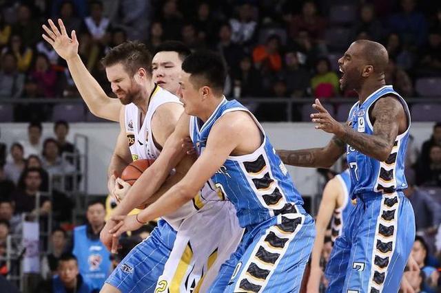 国际篮联的那些奇葩规则和改制,NBA:跟我对着