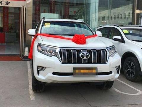 全国首提18新款普拉多顶配, 威武霸气上档次, 没有全时四驱是遗憾