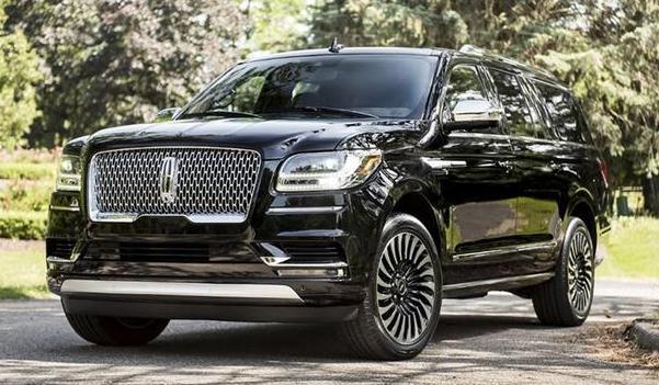 全新林肯领航员实车亮相，外观帅到炸，车长5.3米，奔驰GL看哭了
