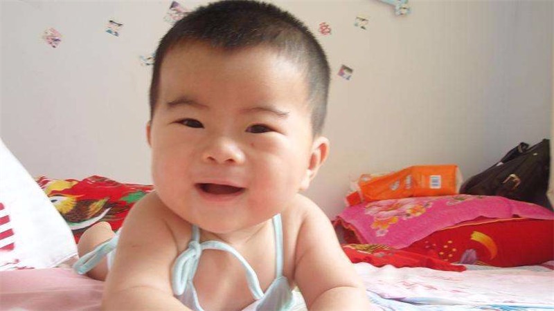 宝宝出现尿少的原因有哪些?|疾病|宝宝|尿量