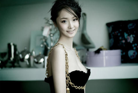 盘点娱乐圈里的“干爹”和“干女儿”最后一对还结婚了