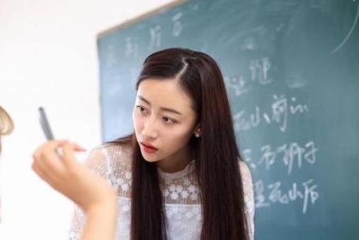 马云又为乡村教师代言,艺术是通往天堂的路,中