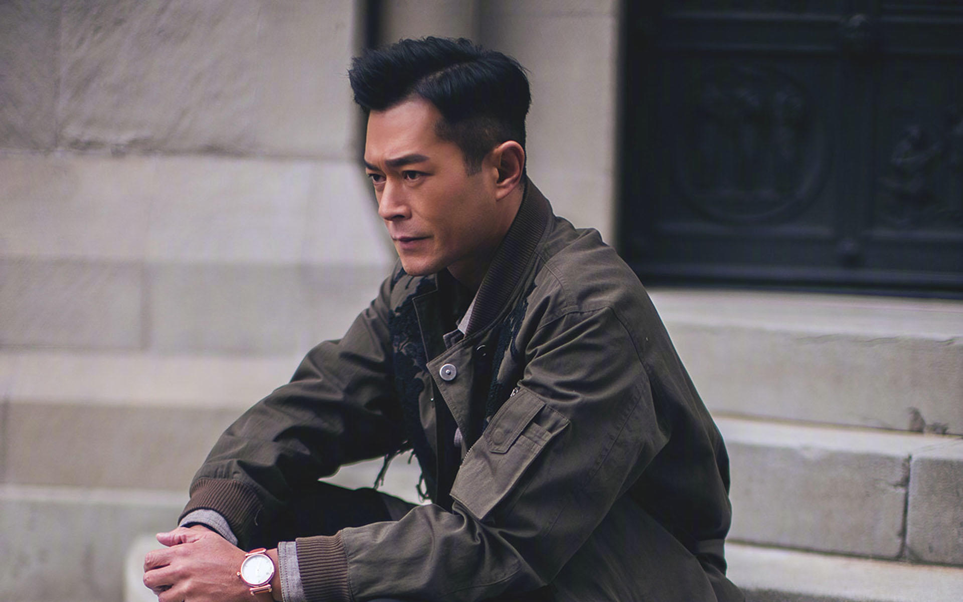 天佑喷古天乐:我有5辆豪车600万粉丝,年收入过