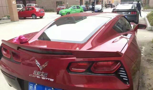 车神般存在的五菱宏光,为何连兰博基尼都来贴