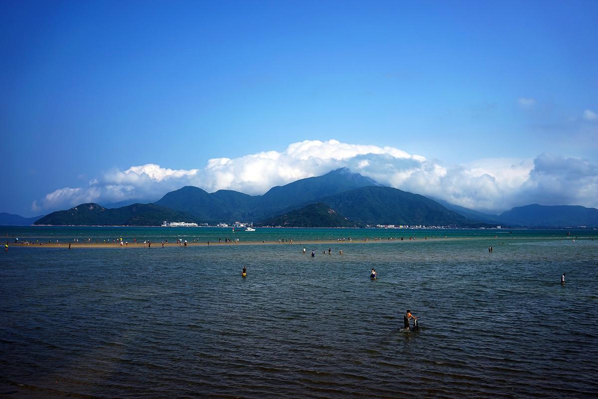 深圳最美黄金海岸, 东临大亚湾, 西抱大鹏湾, 森林覆盖率76%!
