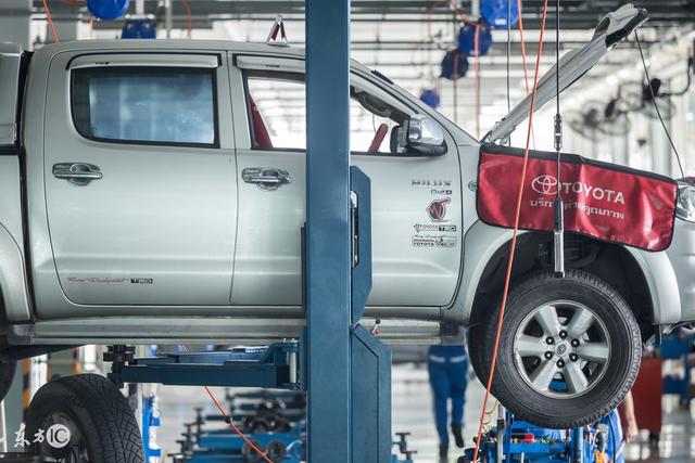 2018年检车新政策出台,这几项费用被免除了!看