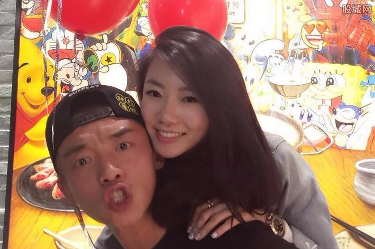 郑恺和女朋友程晓玥分手，为什么大家都说郑恺以前并不爱她