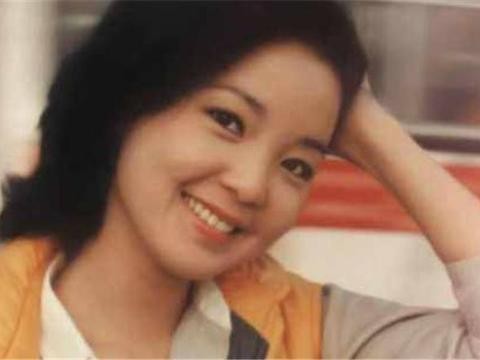 唯一被“国葬”的女星，14岁爆红，生前豪车无数，今名字已成经典