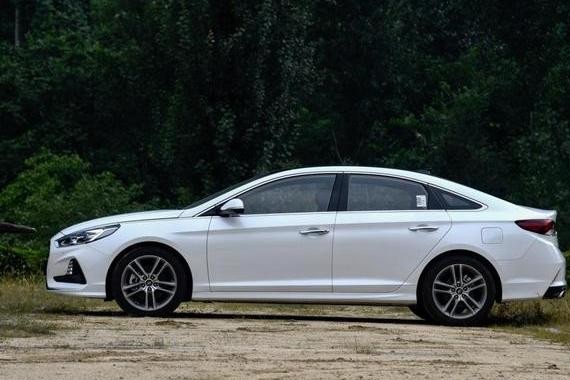 曾经销量一度碾压帕萨特，今换装2.0T，为何销量反而惨不忍睹？