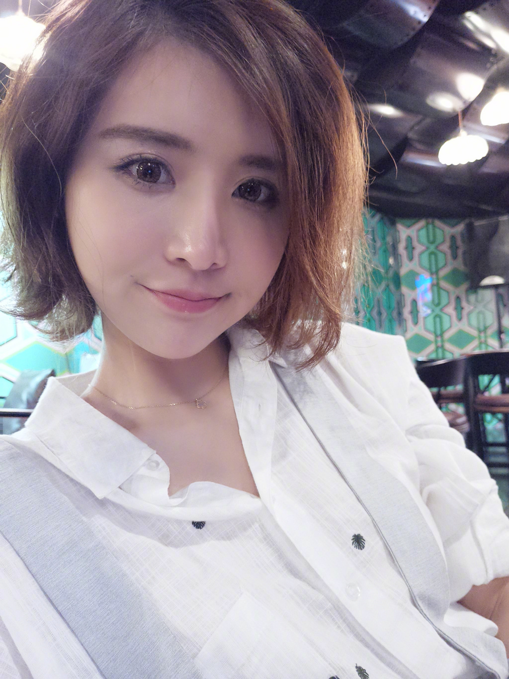 斗鱼一姐陈一发吃鸡总被认出 发姐表示需要一