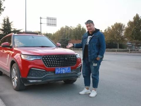 车评人谈众泰T700：进步巨大，设计和配置已赶上日系车