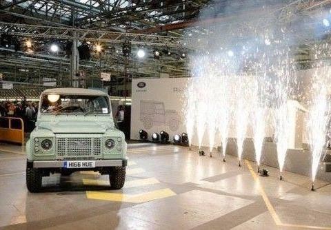 全新路虎卫士要来了？复古造型搭配时尚设计元素，动力系统是亮点