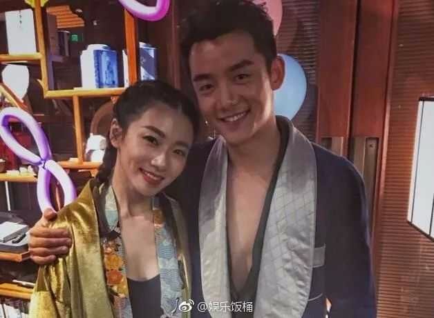 郑恺和女朋友程晓玥分手，为什么大家都说郑恺以前并不爱她