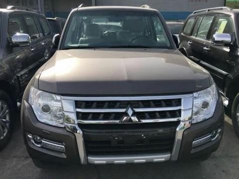 实力派三菱17款帕杰罗v97中东版 走低痴迷