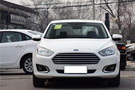 福特在国内销量最大的车型，现在不到7万就能提车，月销近3万台！