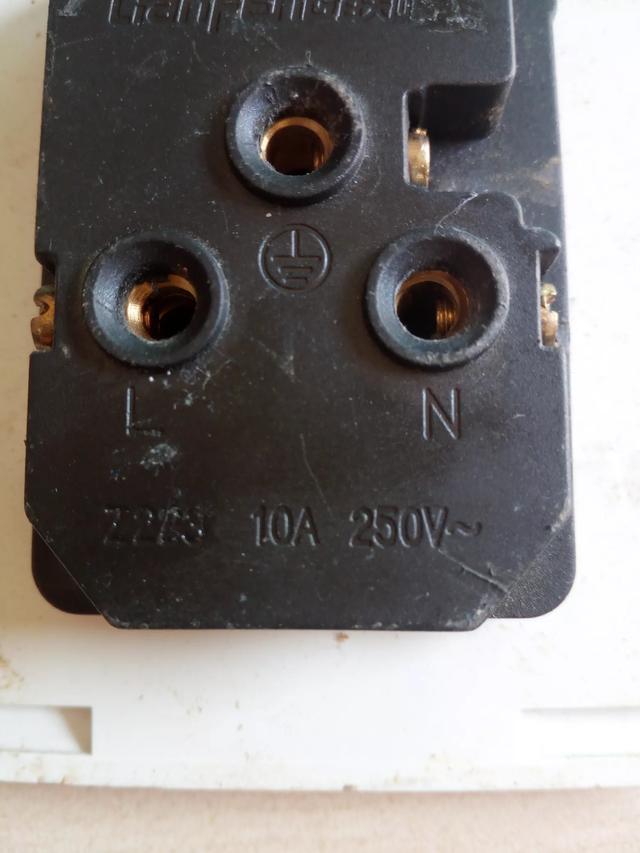 大功率插座和普通插座的区别,应该如何选择?