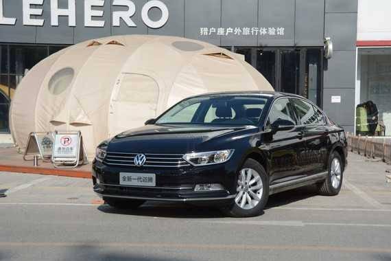 日系老将迎战德系王牌，2.0L雅阁＆凯美瑞和1.4T的迈腾谁更值？