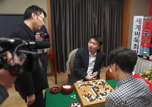 申旻埈止步六连胜 党毅飞是“二申”克星