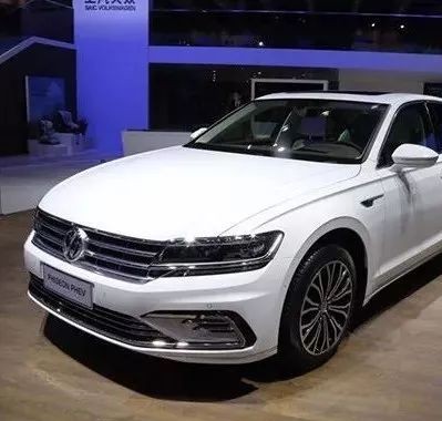 大众辉昂GTE于明年上市 油耗仅为2.3L