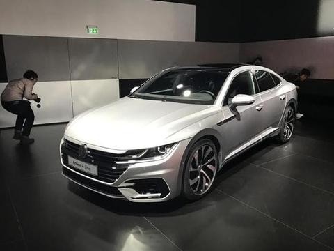 全新大众颜值代表进店实拍，为他放弃A4L不亏