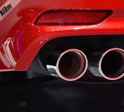 这款平民轿车的技术含量让全球车企都害怕，售价居然还不到18万