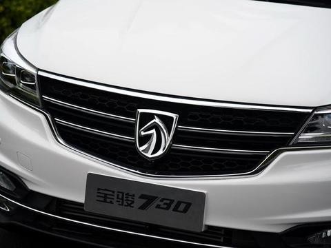 一代神车用上混动，宝骏要垄断的不是低端，连丰田都慌了