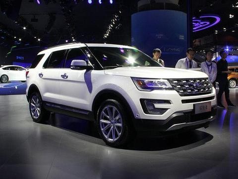 汉兰达最强对手，外观上比普拉多还霸道，V6动力配四驱，途昂懵了