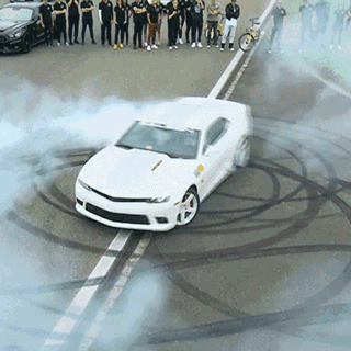 其中还有出现在《速度与激情》,《极品飞车》等好莱坞大片中的豪华超