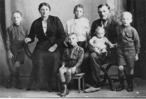 8个月大的婴儿在实验中被恐惧折磨,实验者却成