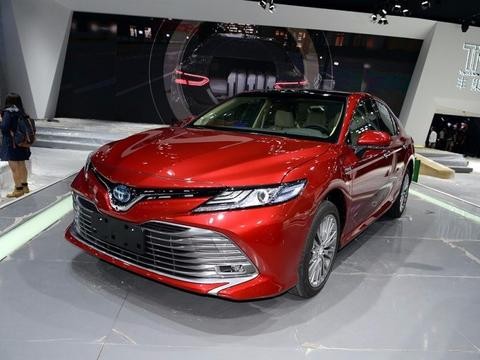 不玩虚的 第八代凯美瑞靠技术抢占中高级车市？