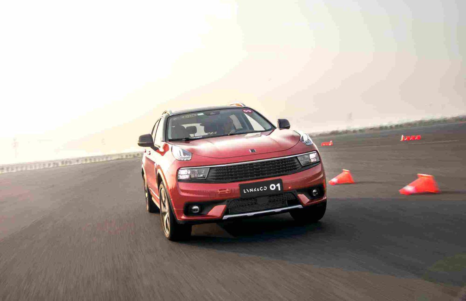 你认为吉利领克01定价多少钱会大卖?