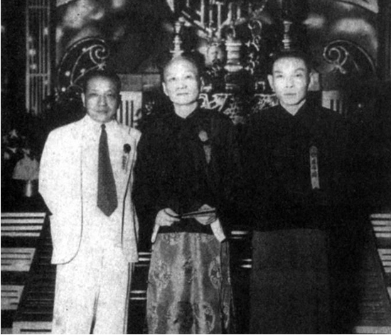 上海滩黑帮“三巨头”, 只有他被称为地下皇帝, 车牌要7不要八!