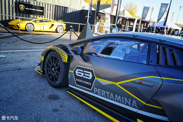 纯血赛道之王 独家试驾Huracan ST EVO