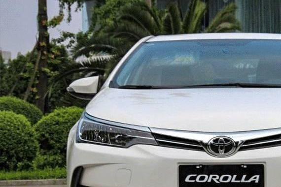 一台全球销量第一，一台美系头牌，12万预算选谁好？