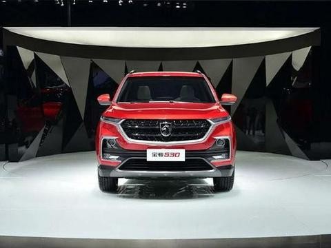 宝骏530亮相，6万起步，气势如猛虎，直逼哈佛h6