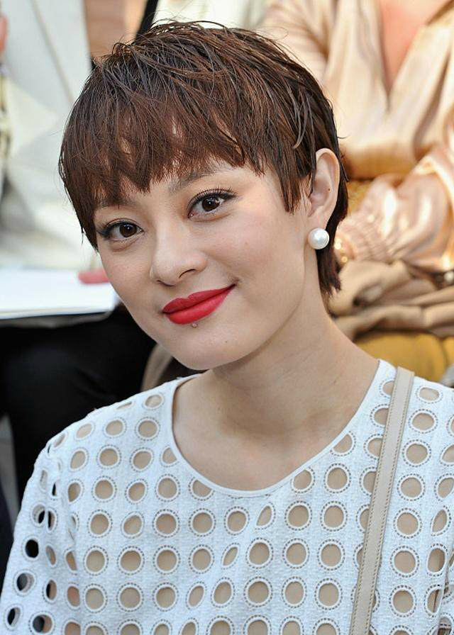 2017年女明星片酬权利排行榜前十名