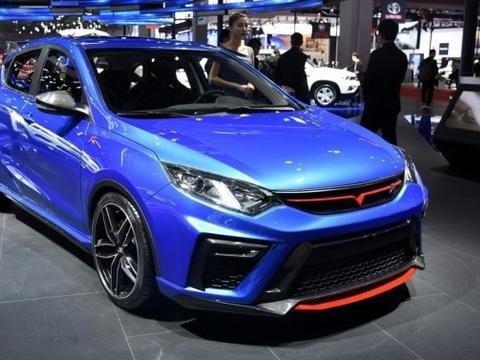 跑的最快的国产买菜车，标配233马力，连碳纤维都用上了