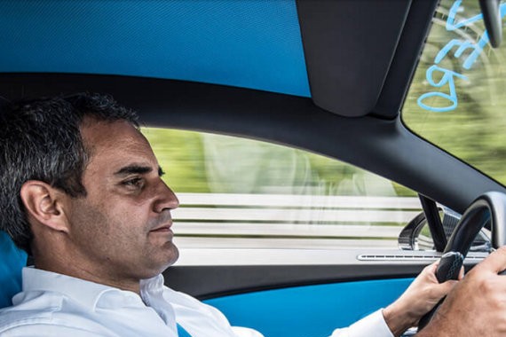 延续速度的传奇——布加迪Chiron