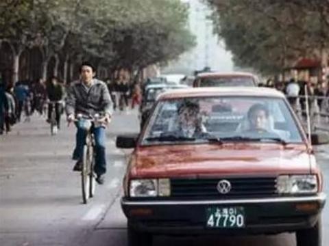 什么才叫真正的有钱？在90年代买的起车的人现在身价都在千万以上