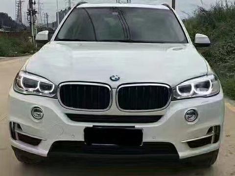 他花36.5万买到人生的第一辆车：宝马X5！却感慨此车毫无卵用！