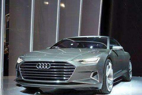 奥迪憋不住了，车身5米3，配飞机式驾驶舱，比七系更气派