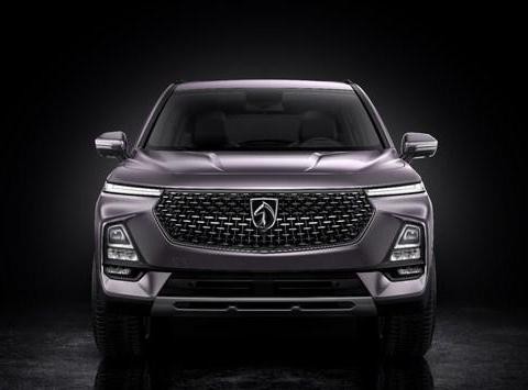 宝骏全新SUV更多官图曝光 车身尺寸曝光/长度4570mm