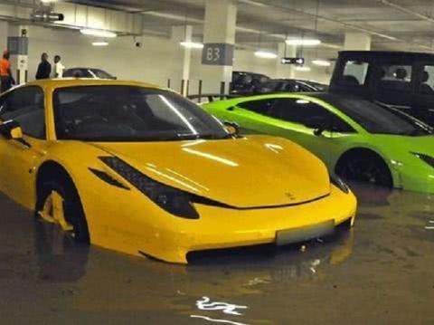 日本这家4S店损失大了，台风后51台法拉利成泡水车，价值10多亿