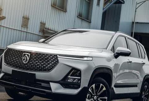 新车讯：宝骏全新SUV官图发布，剑指高端、亲民车企不再廉价！