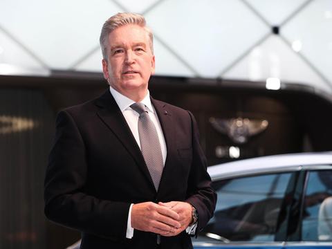 同徐留平一见如故的宾利新CEO，与汽车头条聊了啥？