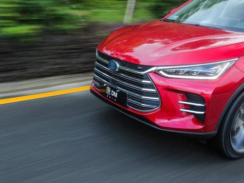 全新比亚迪唐正式上市，12.99万起，“车上吃鸡”不再是梦想