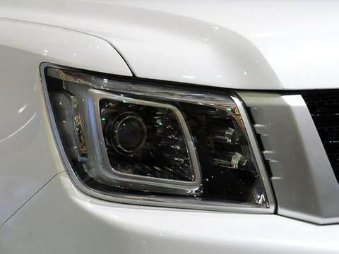 国产顶级豪华SUV亮相，80万BBA也汗颜，大块头碾压汉兰达！