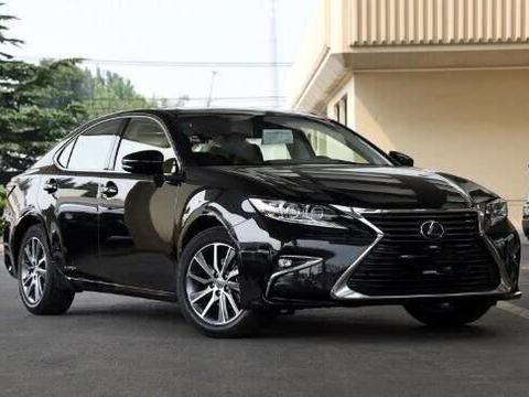 奥迪A4L地位难保，又一豪华车未上市先火，28万比宝马5系更大气